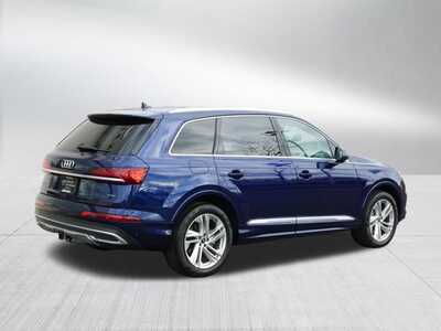 2022 Audi Q7, $36998. Photo 7
