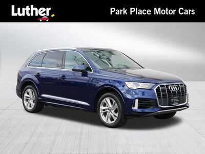 2022 Audi Q7, $36998. Photo 1