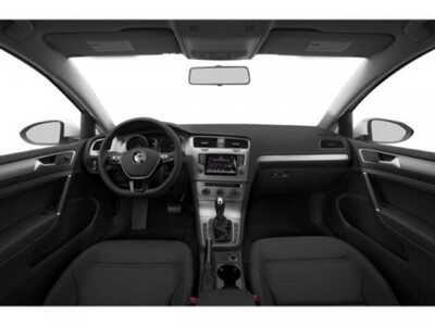2015 Volkswagen Golf, $9498. Photo 11