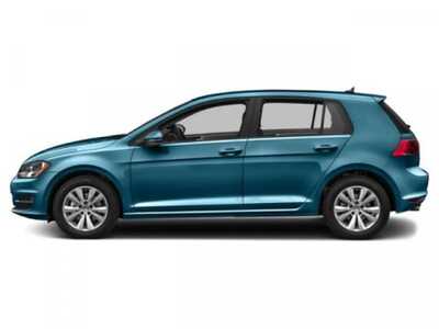 2015 Volkswagen Golf, $9498. Photo 3
