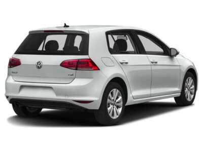 2015 Volkswagen Golf, $9498. Photo 5