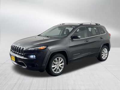 2016 Jeep Cherokee, $10000. Photo 3