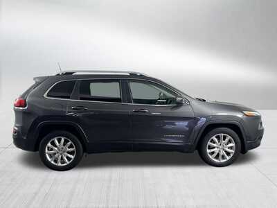 2016 Jeep Cherokee, $10000. Photo 8