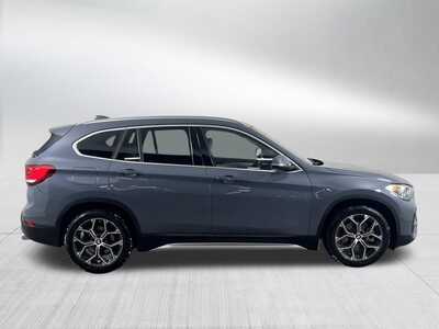 2021 BMW X1, $25000. Photo 10