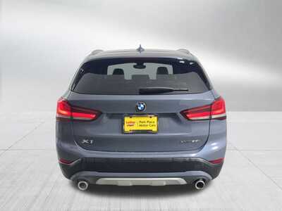 2021 BMW X1, $25000. Photo 8