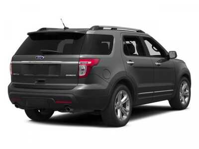 2013 Ford Explorer, $10998. Photo 2