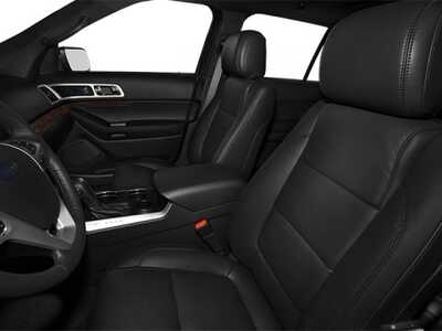 2013 Ford Explorer, $10998. Photo 8
