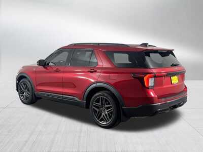 2025 Ford Explorer, $0. Photo 5