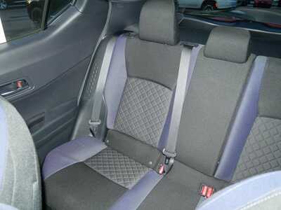 2020 Toyota C-HR, $0. Photo 12