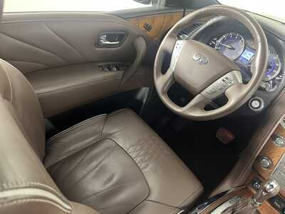 2017 Infiniti QX80, $21998. Photo 9