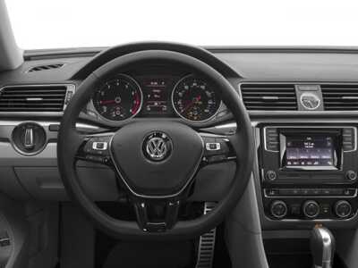 2017 Volkswagen Passat, $0. Photo 10