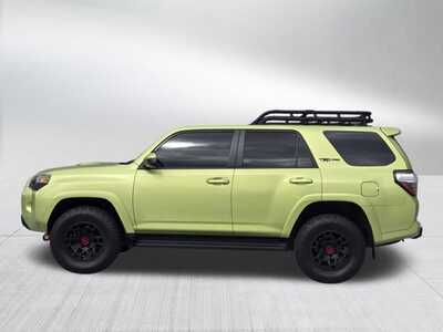 2022 Toyota 4Runner, $47998. Photo 5