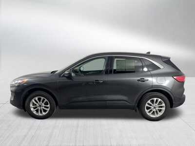 2020 Ford Escape, $12998. Photo 4