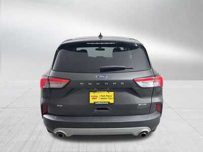 2020 Ford Escape, $12998. Photo 6