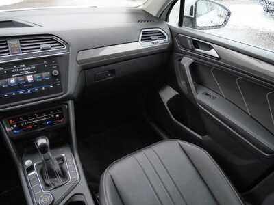 2022 Volkswagen Tiguan, $0. Photo 11