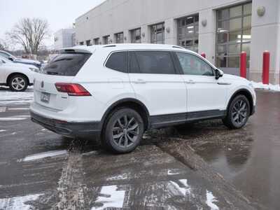 2022 Volkswagen Tiguan, $0. Photo 7