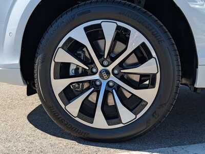 2026 Audi Q3, $48170. Photo 4