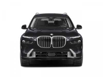 2023 BMW X7, $0. Photo 7