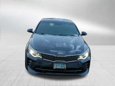 2017 Kia Optima, $13498. Photo 2