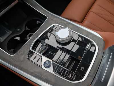 2026 BMW X5, $93425. Photo 9