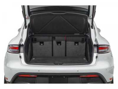 2023 Porsche Macan, $0. Photo 11