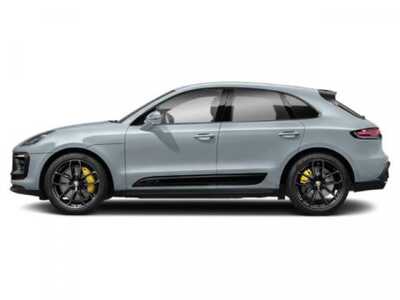 2022 Porsche Macan, $0. Photo 2