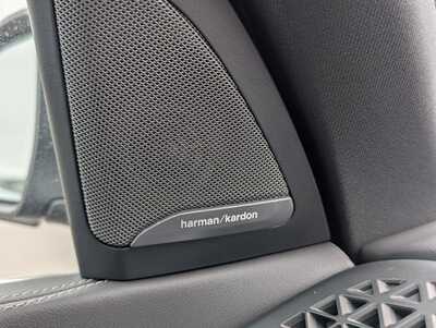 2026 BMW X5, $88650. Photo 11