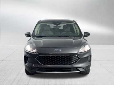 2020 Ford Escape, $12998. Photo 2