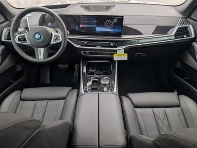 2026 BMW X5, $91500. Photo 8
