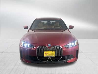 2025 BMW i4, $0. Photo 2