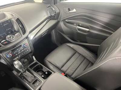 2019 Ford Escape, $18998. Photo 11