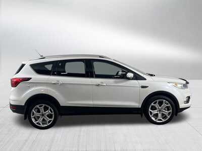 2019 Ford Escape, $18998. Photo 8