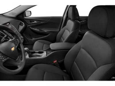 2020 Chevrolet Malibu, $14498. Photo 12