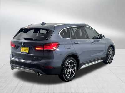 2021 BMW X1, $24498. Photo 9