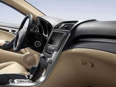 2008 Acura TL, $8998. Photo 4