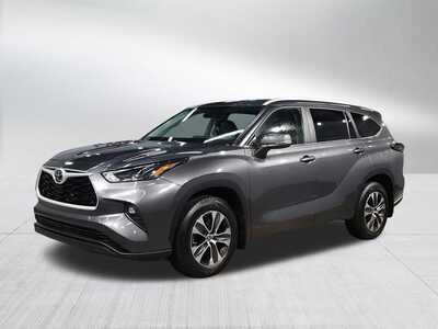 2024 Toyota Highlander, $0. Photo 3