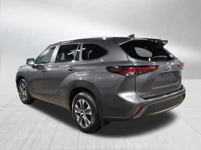 2024 Toyota Highlander, $0. Photo 5