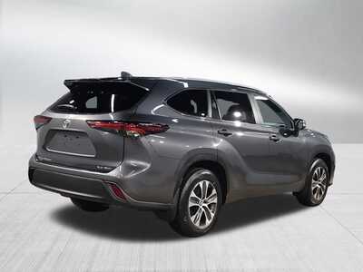 2024 Toyota Highlander, $0. Photo 7