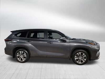 2024 Toyota Highlander, $0. Photo 8