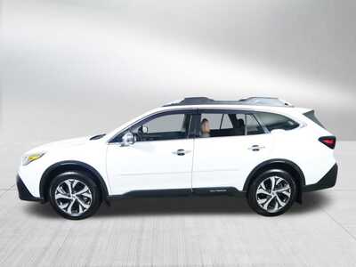 2022 Subaru Outback, $0. Photo 4