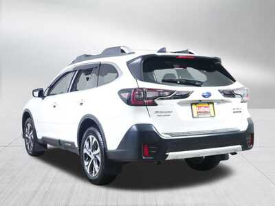 2022 Subaru Outback, $0. Photo 5