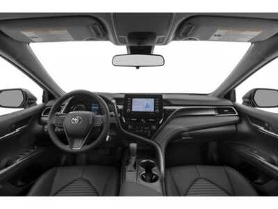 2021 Toyota Camry, $20000. Photo 11