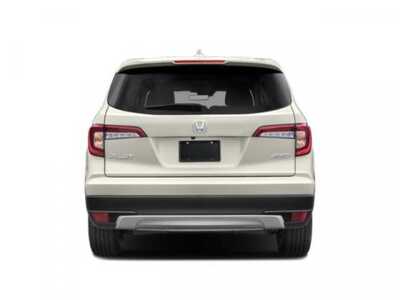2020 Honda Pilot, $24498. Photo 8