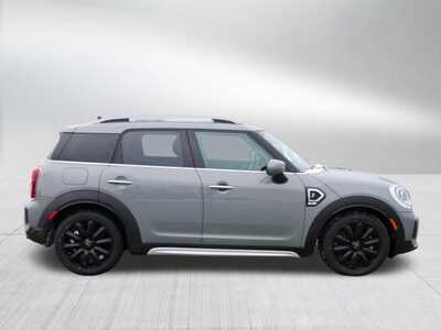 2021 MINI Cooper Countryman, $23998. Photo 8
