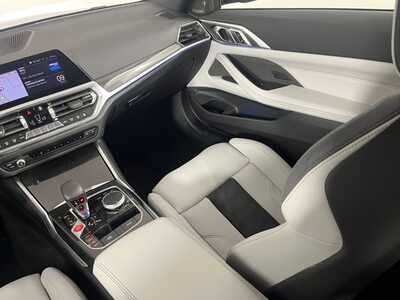 2022 BMW M4, $70350. Photo 11