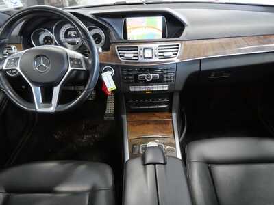 2014 Mercedes-Benz E-Class, $0. Photo 10