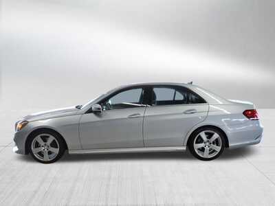 2014 Mercedes-Benz E-Class, $0. Photo 4