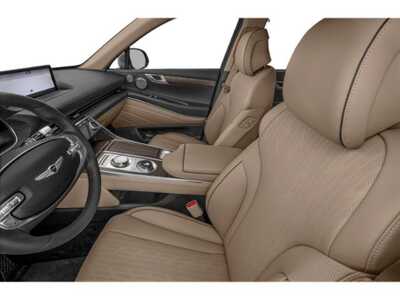 2024 Genesis GV80, $0. Photo 12