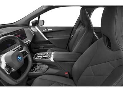 2023 BMW iX, $47998. Photo 12