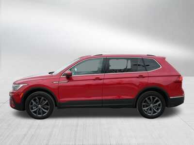 2022 Volkswagen Tiguan, $0. Photo 4